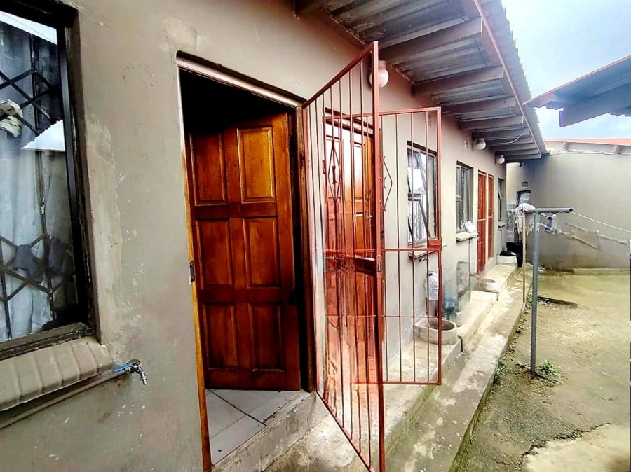 9 Bedroom Property for Sale in Reeston Eastern Cape